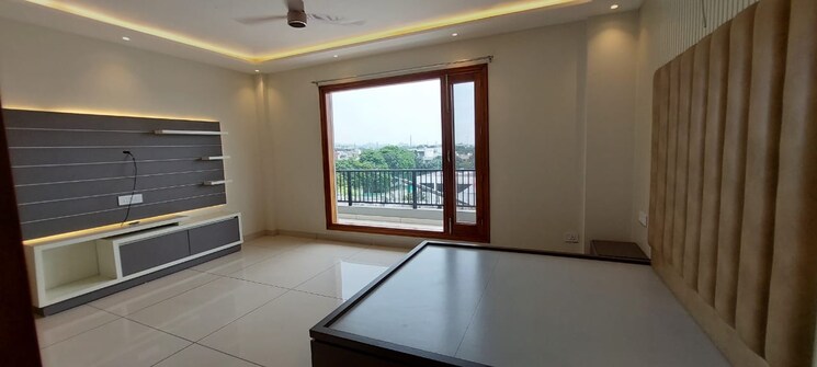 Room, sector 12 panchkula 3.5 Bedroom 315 Sq.Yd. Builder Floor In Sector 12 Panchkula Panchkula 9086733