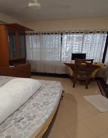 Team Area in 2 BHK Apartment at Chembur – for Rent