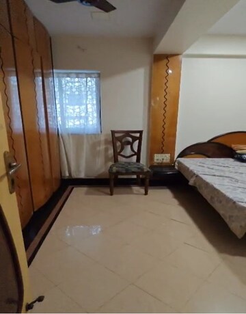 Bedroom in 2 BHK Apartment at Chembur – for Rent