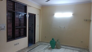 Living Room in 2 BHK Builder Floor at Vaishali Sector 2 – for Rent