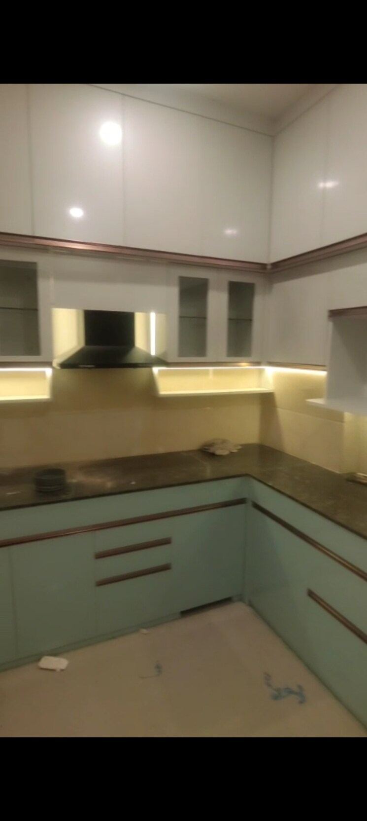 Kitchen, omaxe-waterscapes 3 Bedroom 1635 Sq.Ft. Apartment In Gomti Nagar Lucknow 9087023