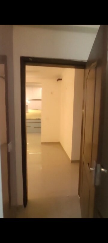 Building Lobby in 3 BHK Apartment at Omaxe Waterscapes, Gomti Nagar – for Rent