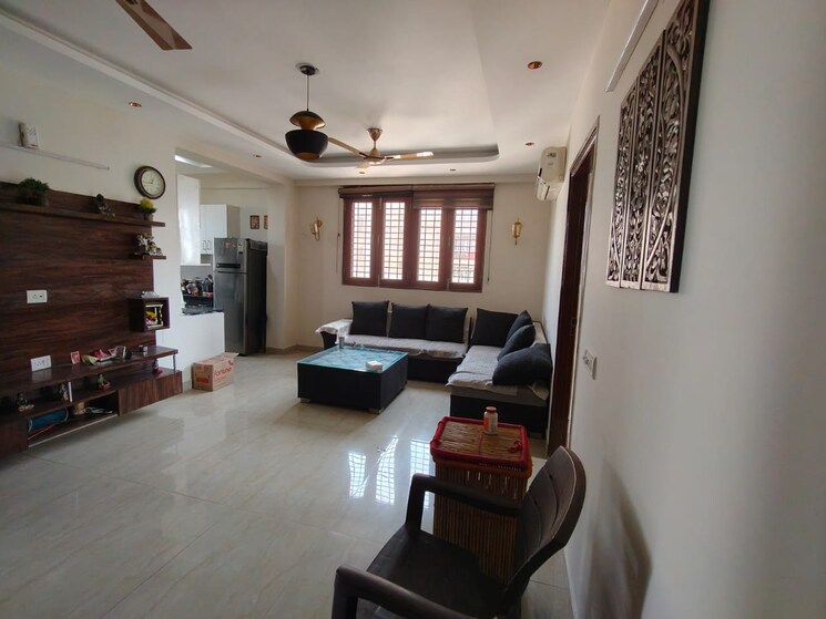 Living Room, sushant-lok-2 3 Bedroom 263 Sq.Yd. Builder Floor In Sector 57 Gurgaon 9087091