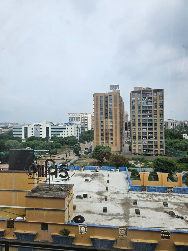 Exterior View, avirat-silver-radiance-4 Commercial Office Space 1445 Sq.Ft. In Gota Ahmedabad 9087107