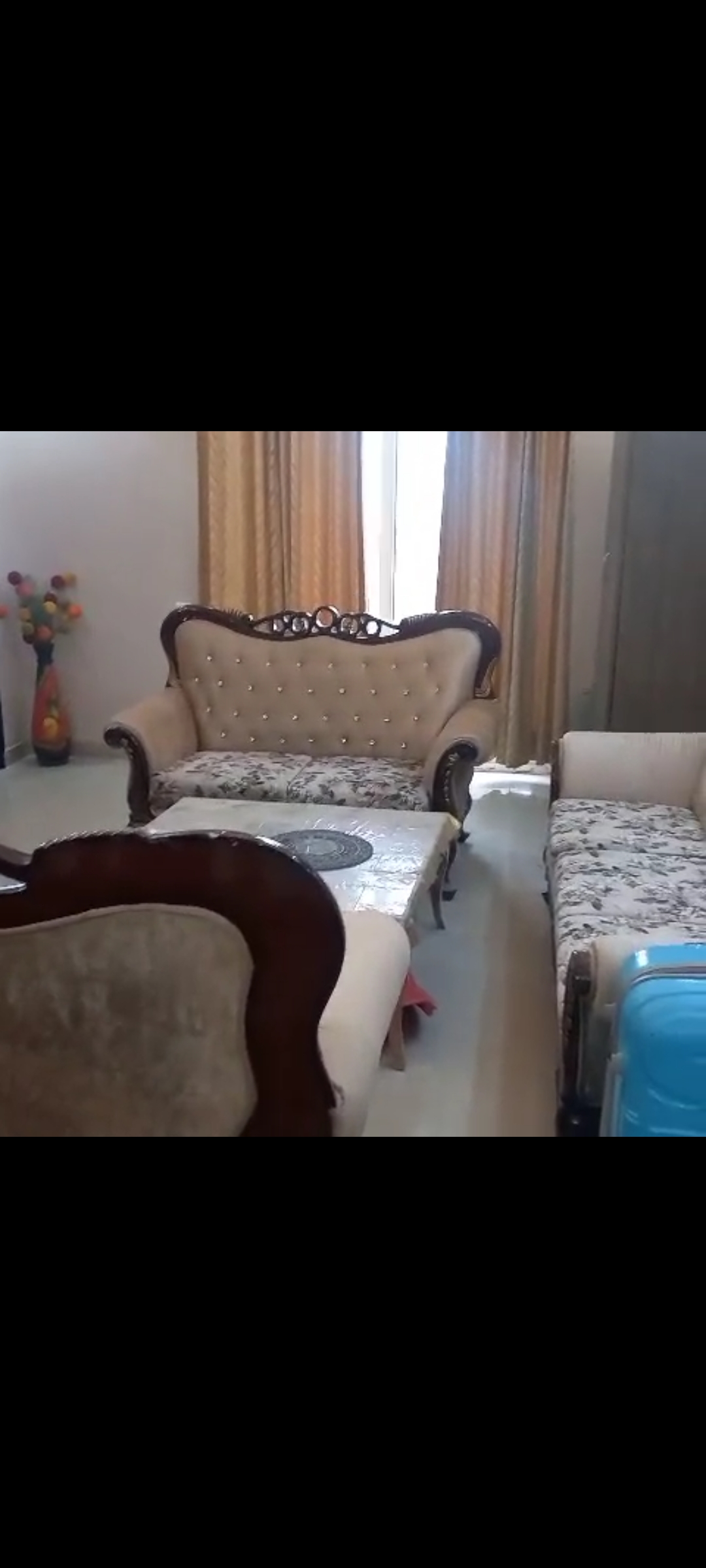 3.5 BHK + Pooja Room,Servant Room Apartment For Rent in Puri Pranayam