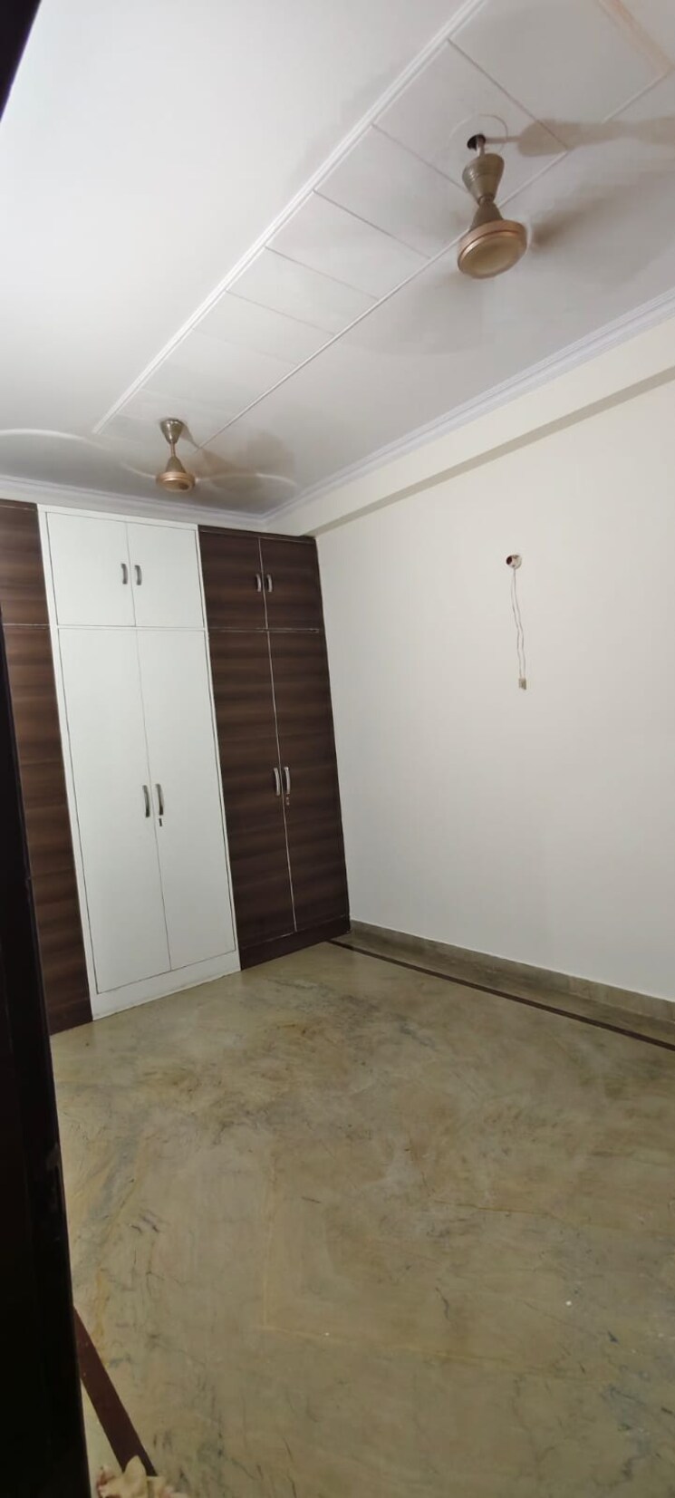 Room, vaishali sector 3 3 Bedroom 1660 Sq.Ft. Builder Floor In Vaishali Sector 3 Ghaziabad 9087133