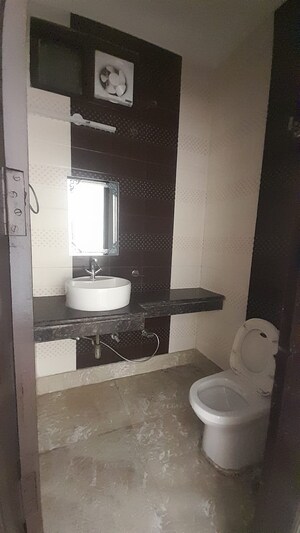 Bathroom in 3 BHK Builder Floor at Sushant Lok 2, Sector 57 – for Sale