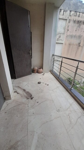 Balcony in 3 BHK Builder Floor at Sushant Lok 2, Sector 57 – for Sale