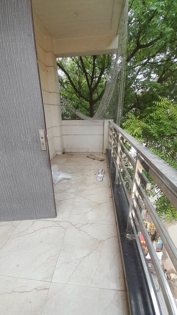 Balcony in 3 BHK Builder Floor at Sushant Lok 2, Sector 57 – for Sale