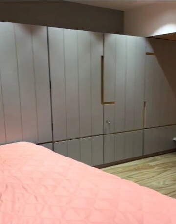 Bedroom in 2 BHK Apartment at Swaraj Kalash, Chembur – for Rent