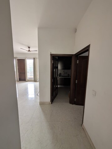 Room in 3 BHK Builder Floor at M3M Atrium, Sector 57 – for Rent