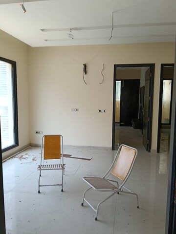 3 BHK Apartment For Sale in Pir Machalla