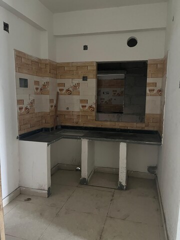 Kitchen in 1.5 BHK Apartment at Joka – for Sale