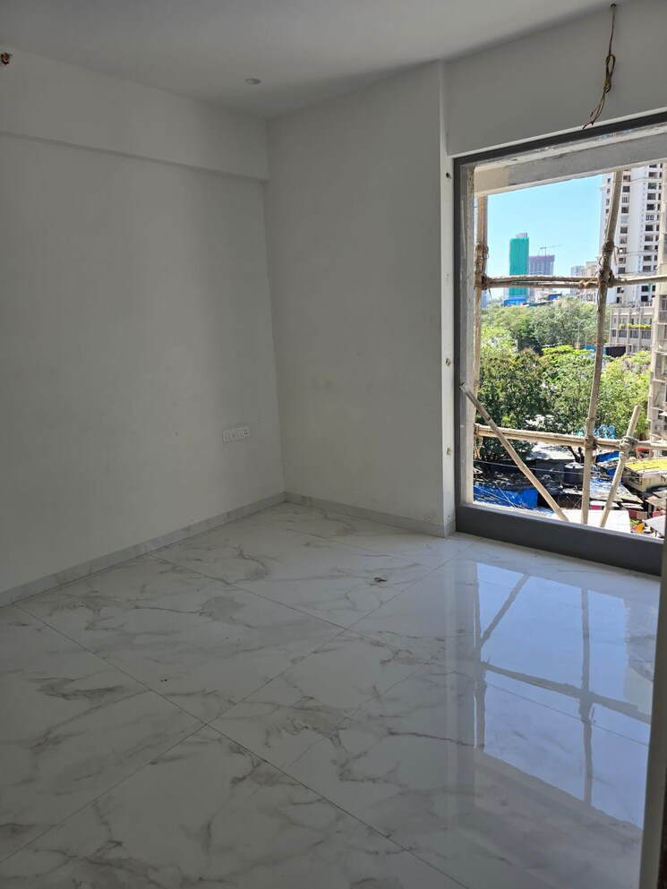 Room, dadar west 2 Bedroom 665 Sq.Ft. Apartment In Dadar West Mumbai 9087103