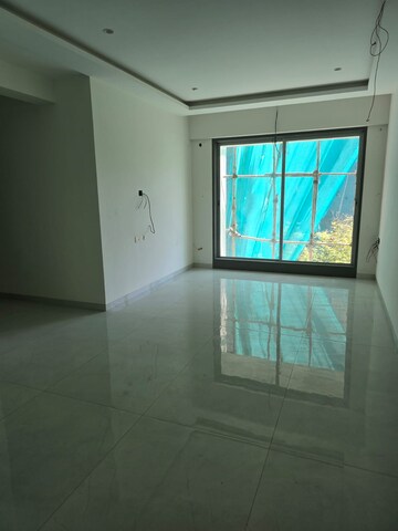 Room in 2 BHK Apartment at Dadar West – for Sale