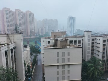 1 BHK Apartment – Exterior View View at Lalani Grandeur, Goregaon East - for Rent
