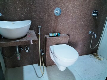 Bathroom in 1 BHK Apartment at Lalani Grandeur, Goregaon East – for Rent