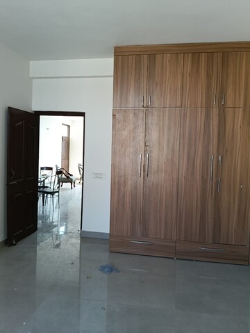 3 BHK Apartment For Sale in Pir Machalla