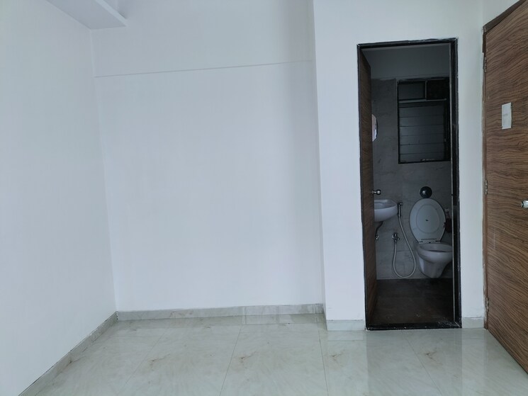 Room, prayag-heights 1 Bedroom 417 Sq.Ft. Apartment In Dindoshi Mumbai 9087180