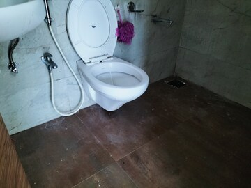 Bathroom in 1 BHK Apartment at Prayag Heights, Dindoshi – for Rent
