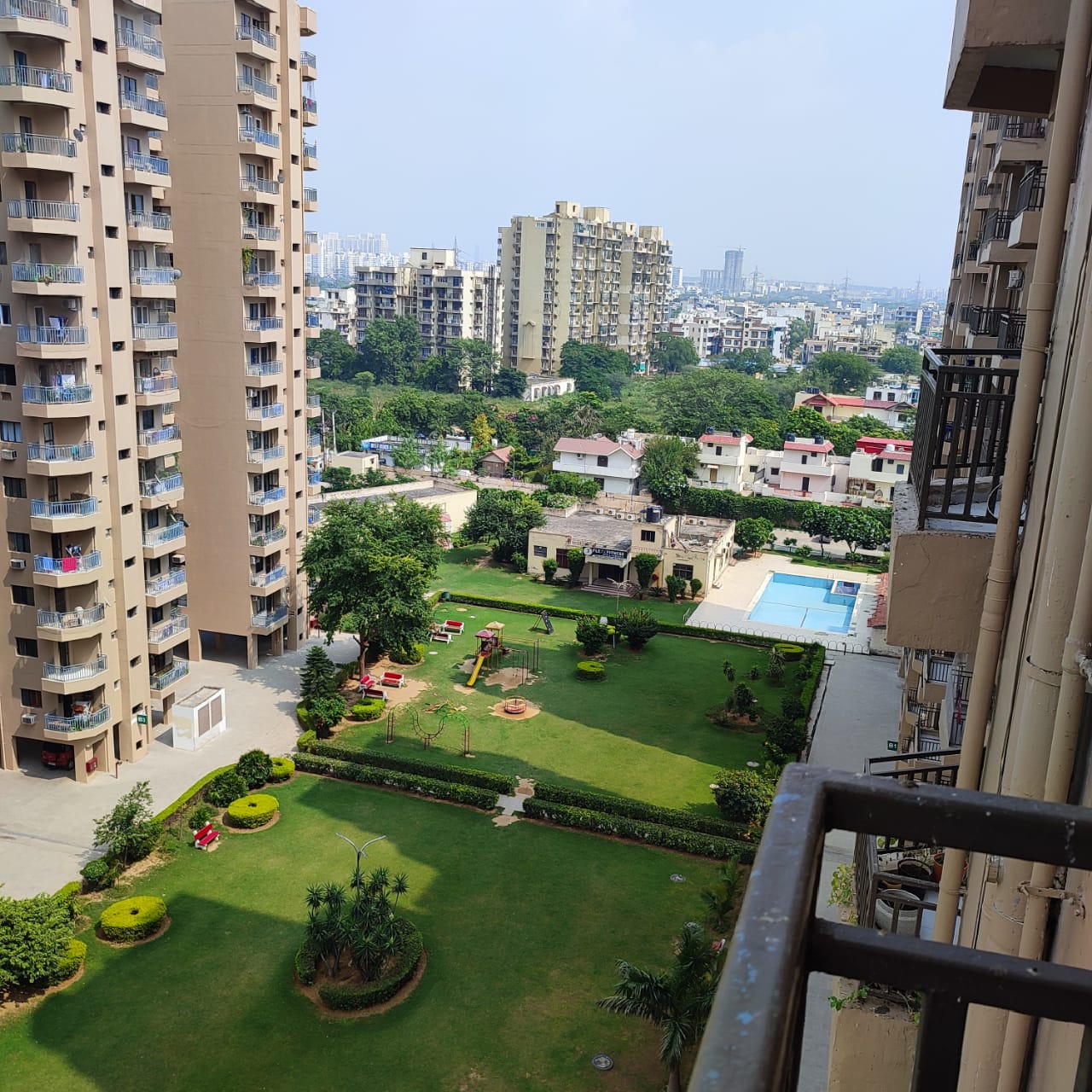 3 BHK + Servant Room Apartment For Sale in Ardee City Palm Grove Heights