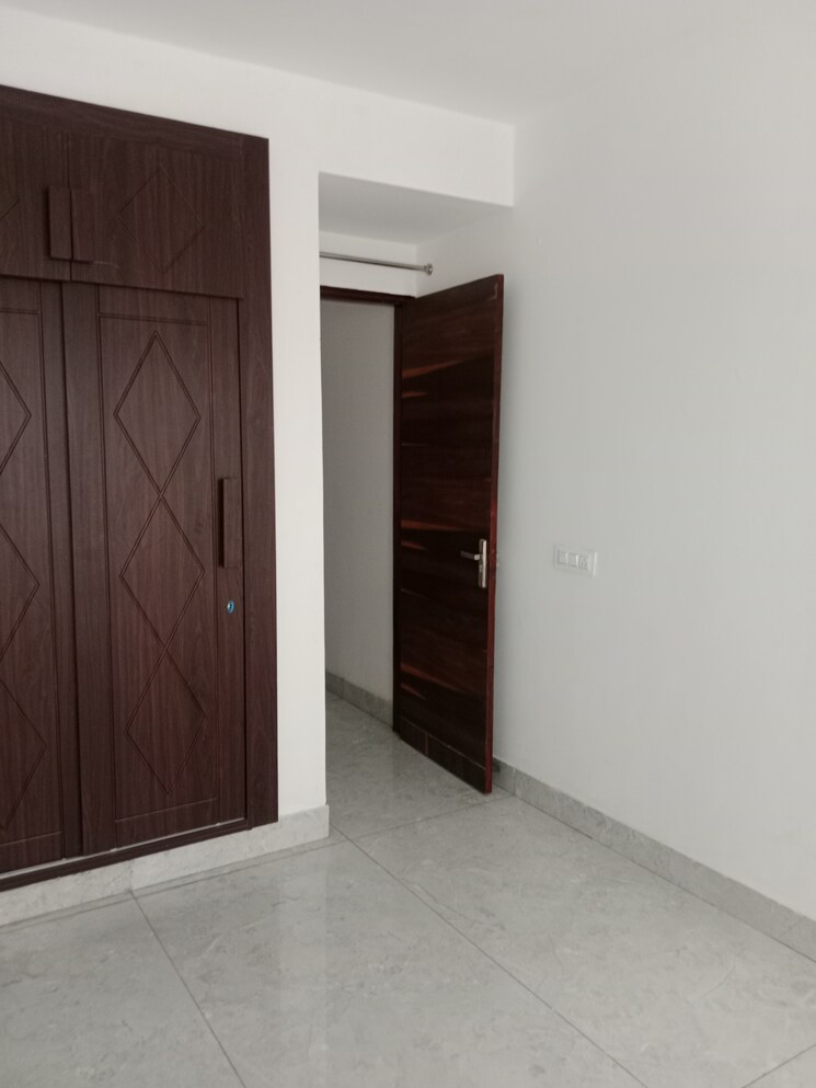 Room, sector 40 2.5 Bedroom 1165 Sq.Ft. Apartment In Sector 40 Panipat 9087210