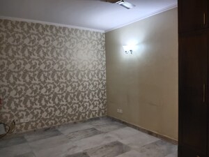 Room in 3.5 BHK Apartment at Ardee City The Residency, Sector 52 – for Sale