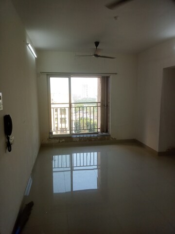 Room in 1 BHK Apartment at Meenar Ammar Meadows, Shilphata – for Rent
