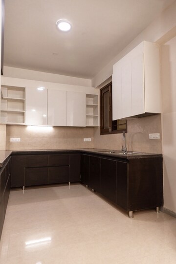 Kitchen in 4 BHK Builder Floor at Chattarpur – for Rent
