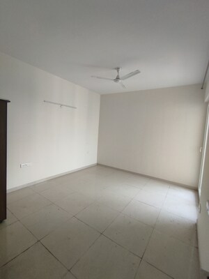 Room in 3 BHK Apartment at Aerocity – for Sale