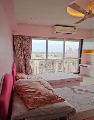 Bedroom in 2 BHK Apartment at Siddhi Garima, Chembur – for Rent