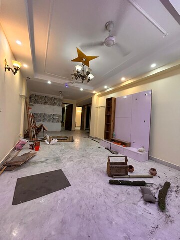 Living Room in 3 BHK Builder Floor at Chattarpur – for Rent