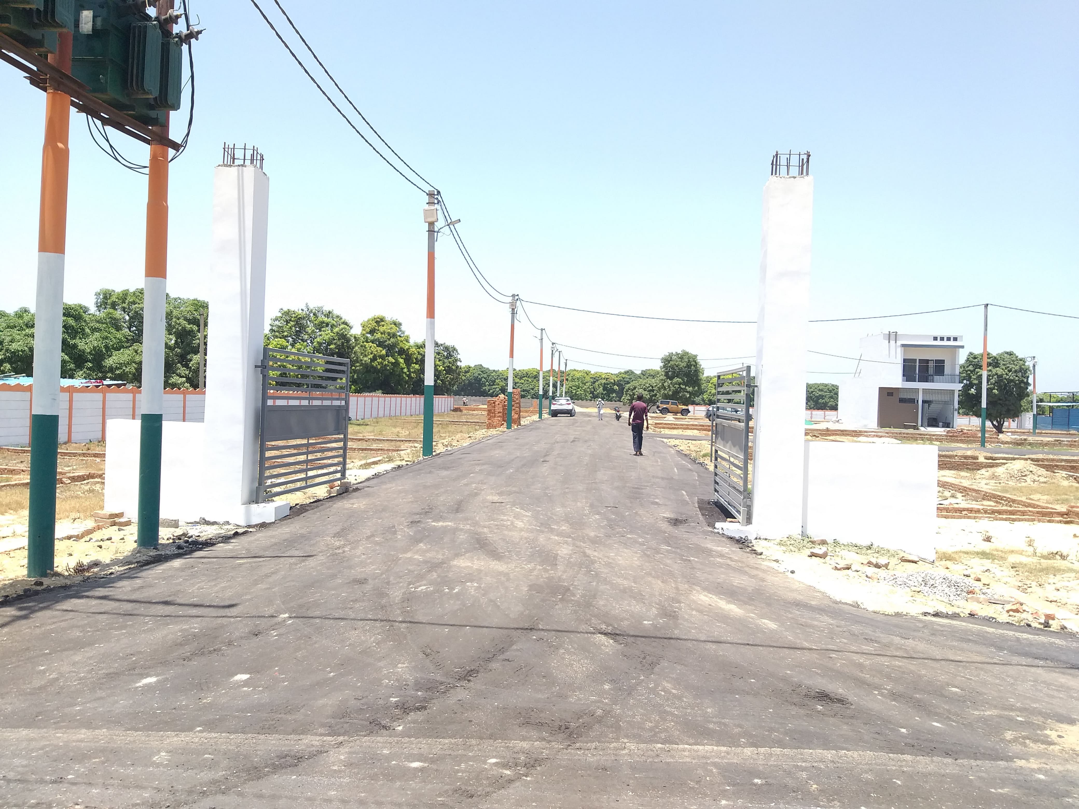 Plot For Sale in Modal Town