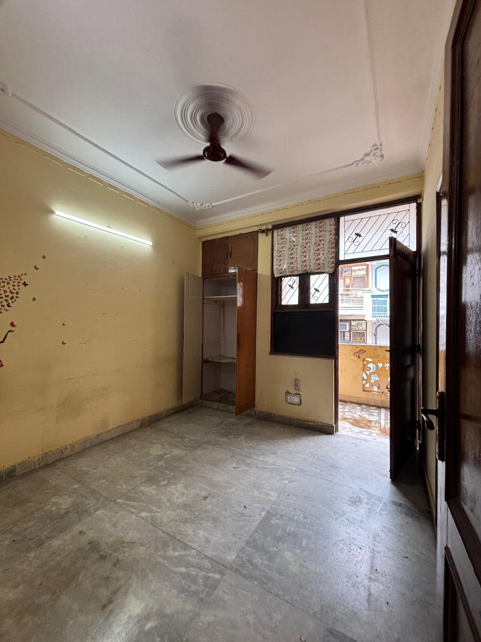 1 BHK Builder Floor For Rent in Builder Floor 