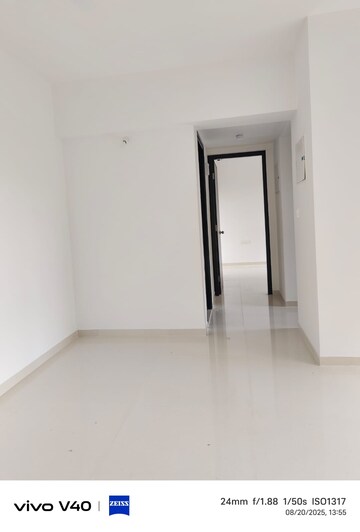 Room in 1 BHK Apartment at Lodha Palava Downtown, Dombivli East – for Rent