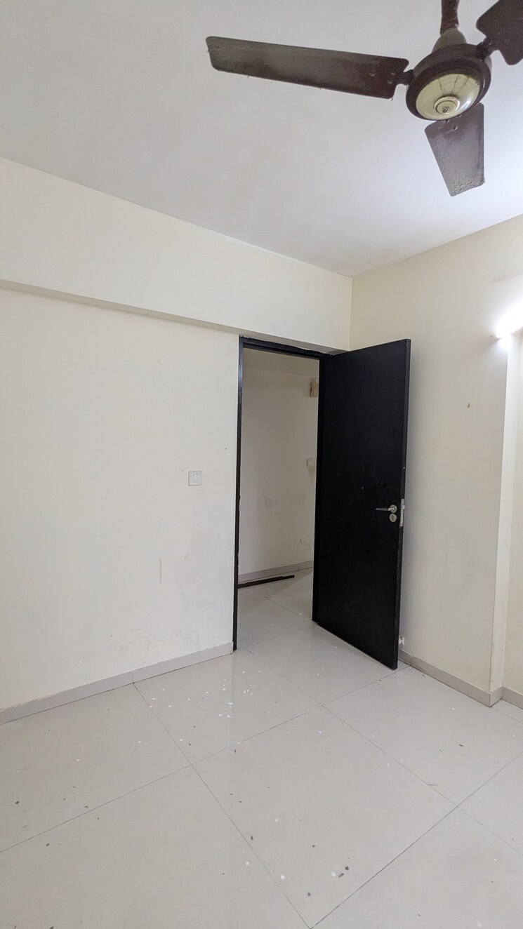 Room, godrej-central 2 Bedroom 737 Sq.Ft. Apartment In Chembur Mumbai 9087346