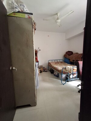 Room in 2 BHK Apartment at Vrindavan Residency Warje, Warje – for Sale