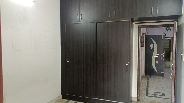 Room, vaishali sector 5 3 Bedroom 1246 Sq.Ft. Builder Floor In Vaishali Sector 5 Ghaziabad 9087376