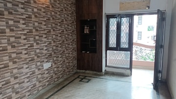 Living Room in 3 BHK Builder Floor at Vaishali Sector 5 – for Rent