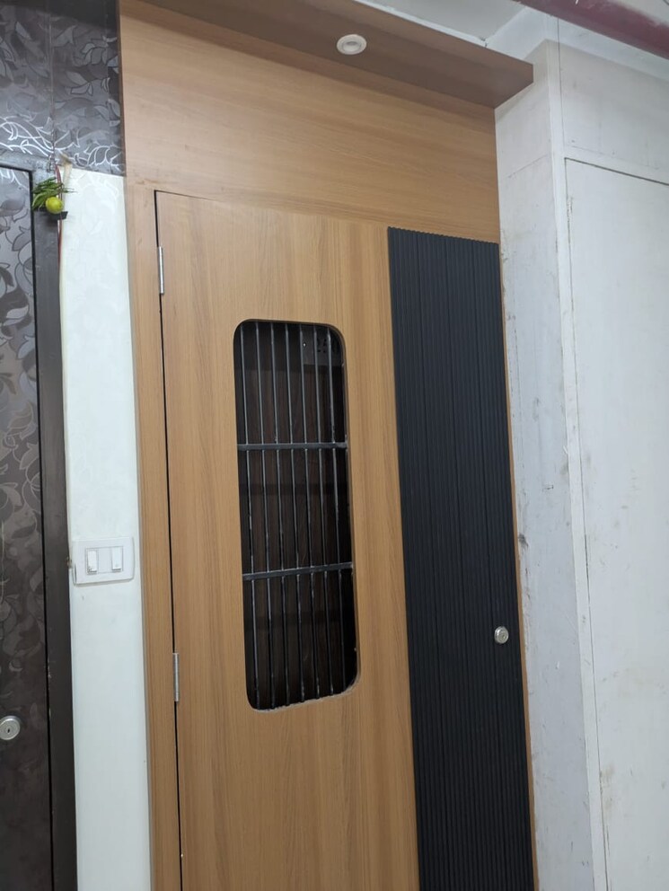 undefined, uk-iridium 1 Bedroom 282 Sq.Ft. Apartment In Kandivali East Mumbai 9087350