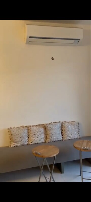 Room in 3 BHK Apartment at Ayyanna Pride, Madhapur – for Rent