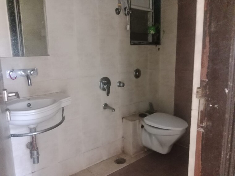 Bathroom, park-view-chs 3 Bedroom 1510 Sq.Ft. Apartment In Kharghar Sector 20 Navi Mumbai 9087404
