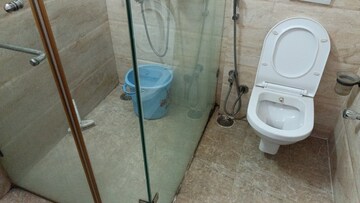 Bathroom in 3 BHK Builder Floor at Vaishali Sector 5 – for Rent
