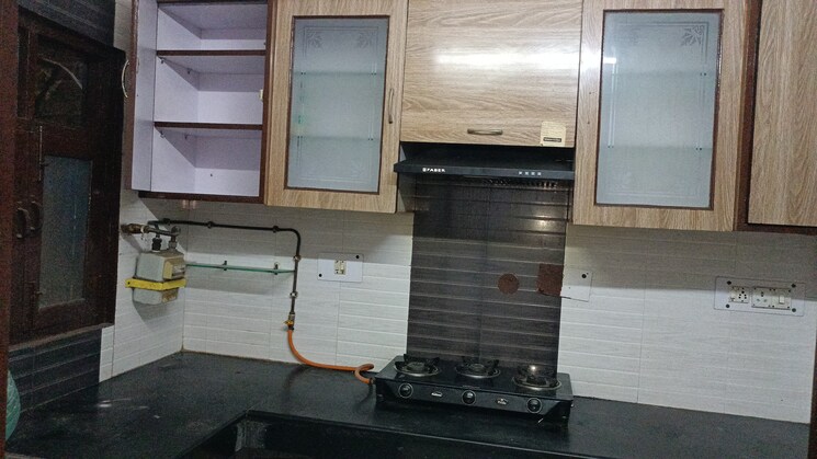 Kitchen, vaishali sector 5 3 Bedroom 1240 Sq.Ft. Builder Floor In Vaishali Sector 5 Ghaziabad 9087431