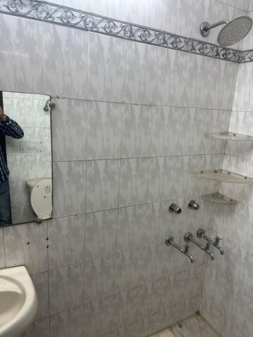 Bathroom in 2 BHK Builder Floor at Ansal Plaza Sector-23, Sector 23 – for Rent