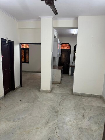 Room in 2 BHK Builder Floor at Ansal Plaza Sector-23, Sector 23 – for Rent