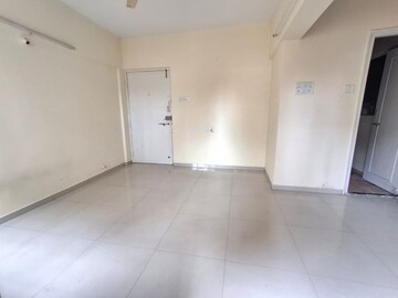 Room in 1.5 BHK Apartment at Shriniwas Serene County, Nanded – for Sale