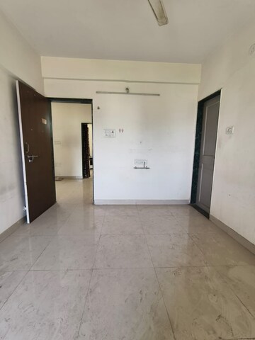 Room in 1.5 BHK Apartment at Shriniwas Serene County, Nanded – for Sale