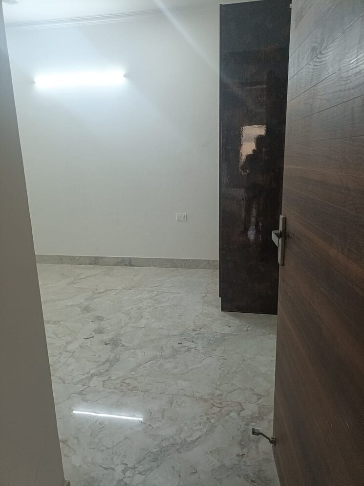 Room, chattarpur 2 Bedroom 900 Sq.Ft. Builder Floor In Chattarpur Delhi 9087474