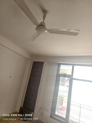  3 BHK Builder Floor at Maidan Garhi – for Sale